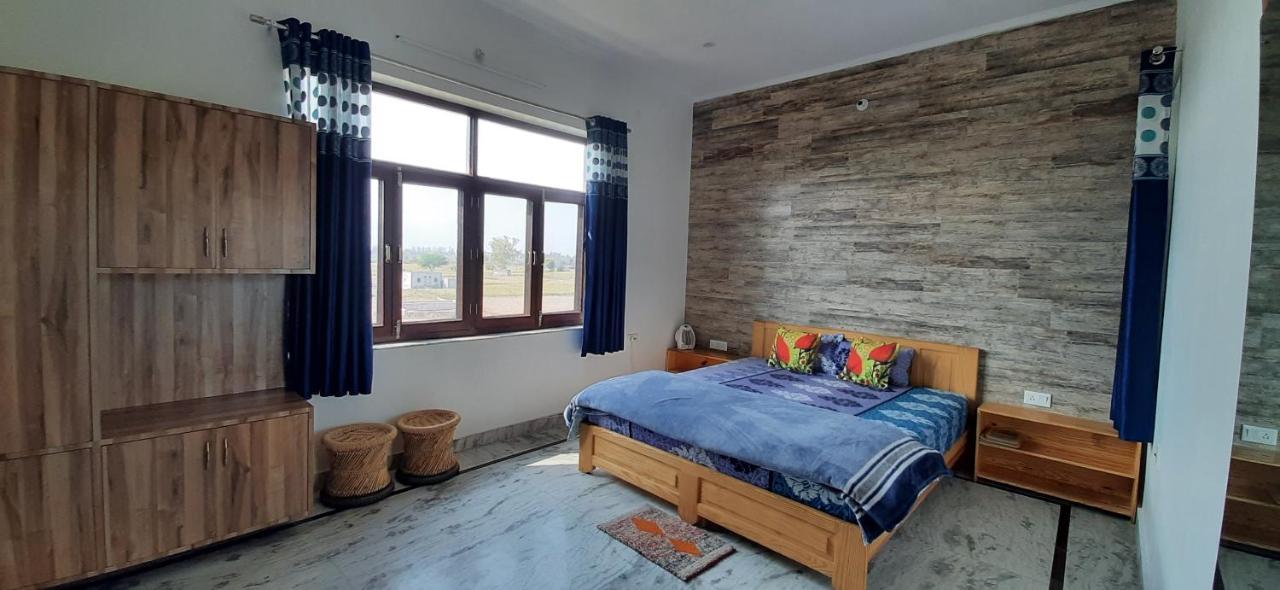 Ibishouse Farm Stay Bharatpur Esterno foto